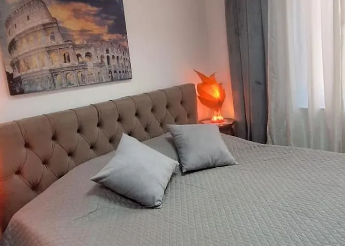 Oasis In Near Bus Station 아파트 티라나