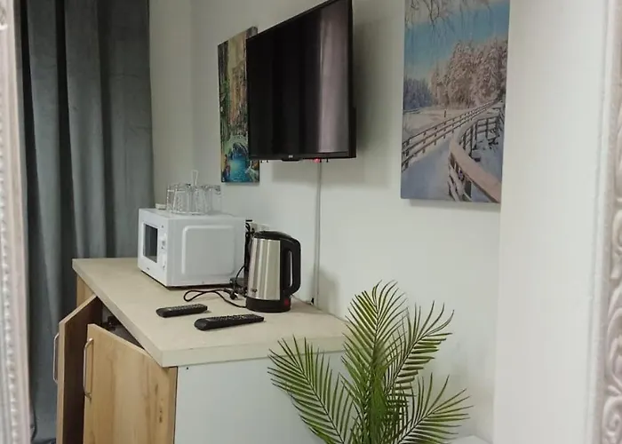 Oasis In Near Bus Station * 地拉那